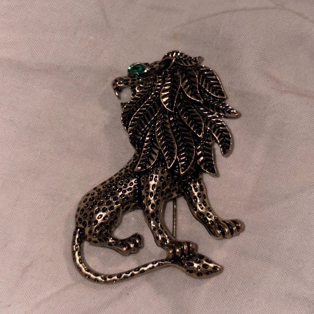Free People Emerald-Eyed Lion Statement Brooch